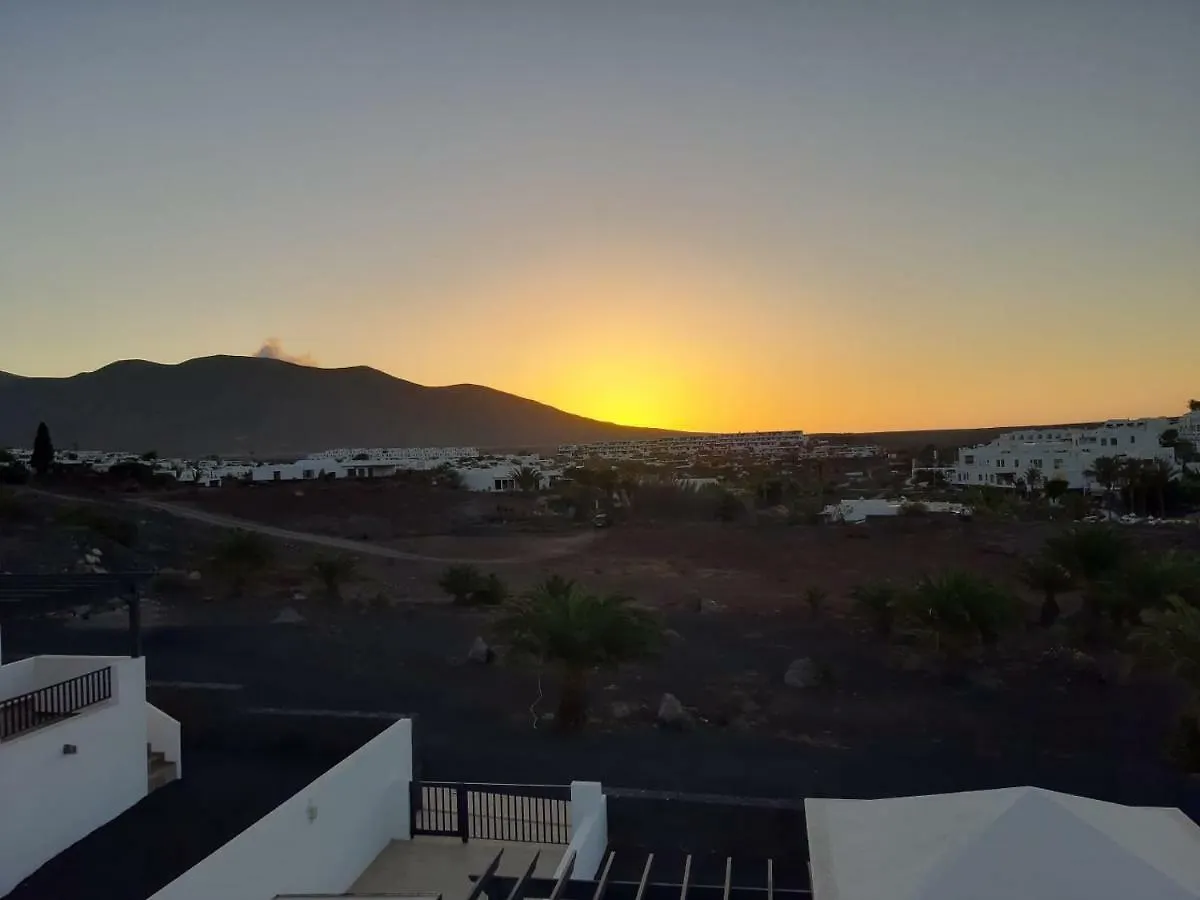 Holiday home Casa Mykonos 1° Linea De Mar En Playa Blanca Villa Spain